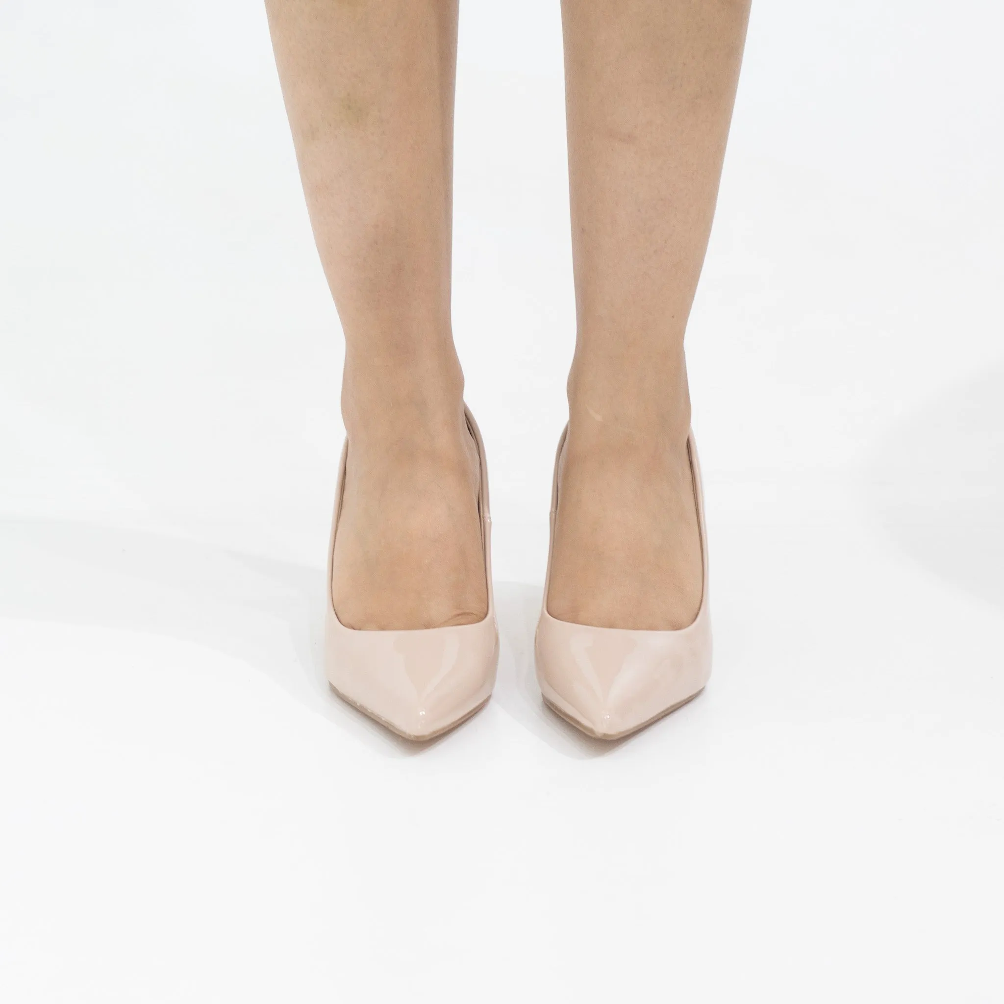 Advika pointy court on 7.5cm special 2 circle heel nude