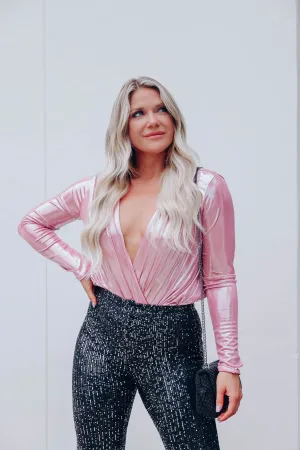 All Eyes on Me Bodysuit - Metallic Pink