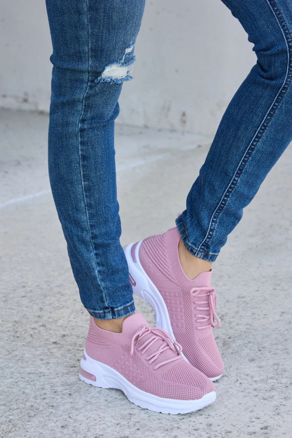 Athletic Shoes - Forever Link Breathable Mesh Lace-up Round Toe Athletic Shoes
