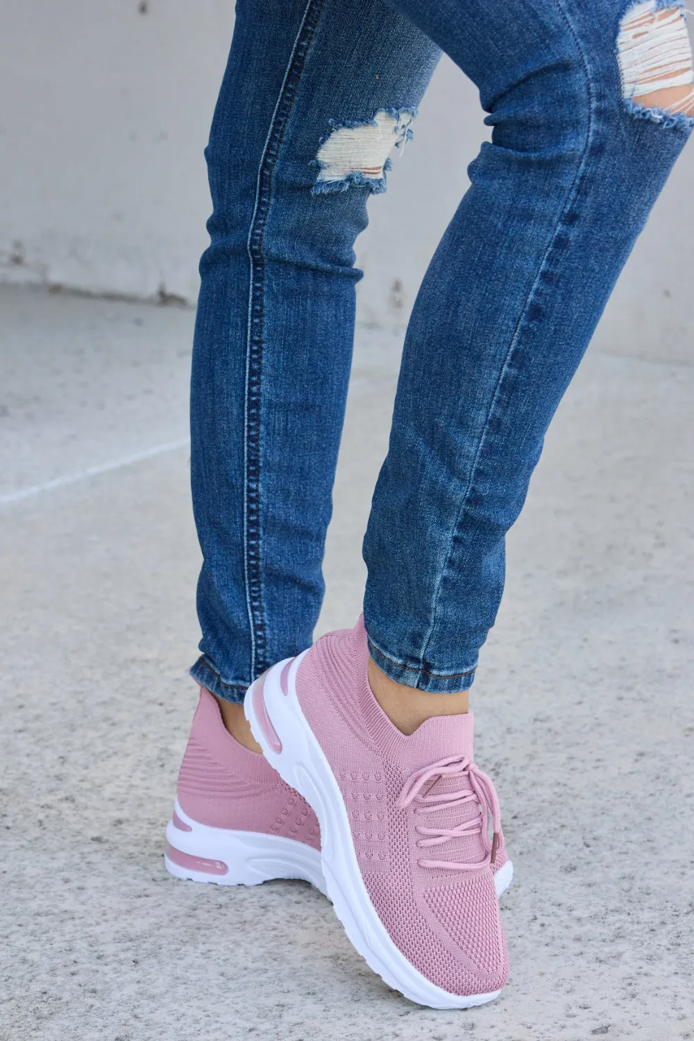 Athletic Shoes - Forever Link Breathable Mesh Lace-up Round Toe Athletic Shoes