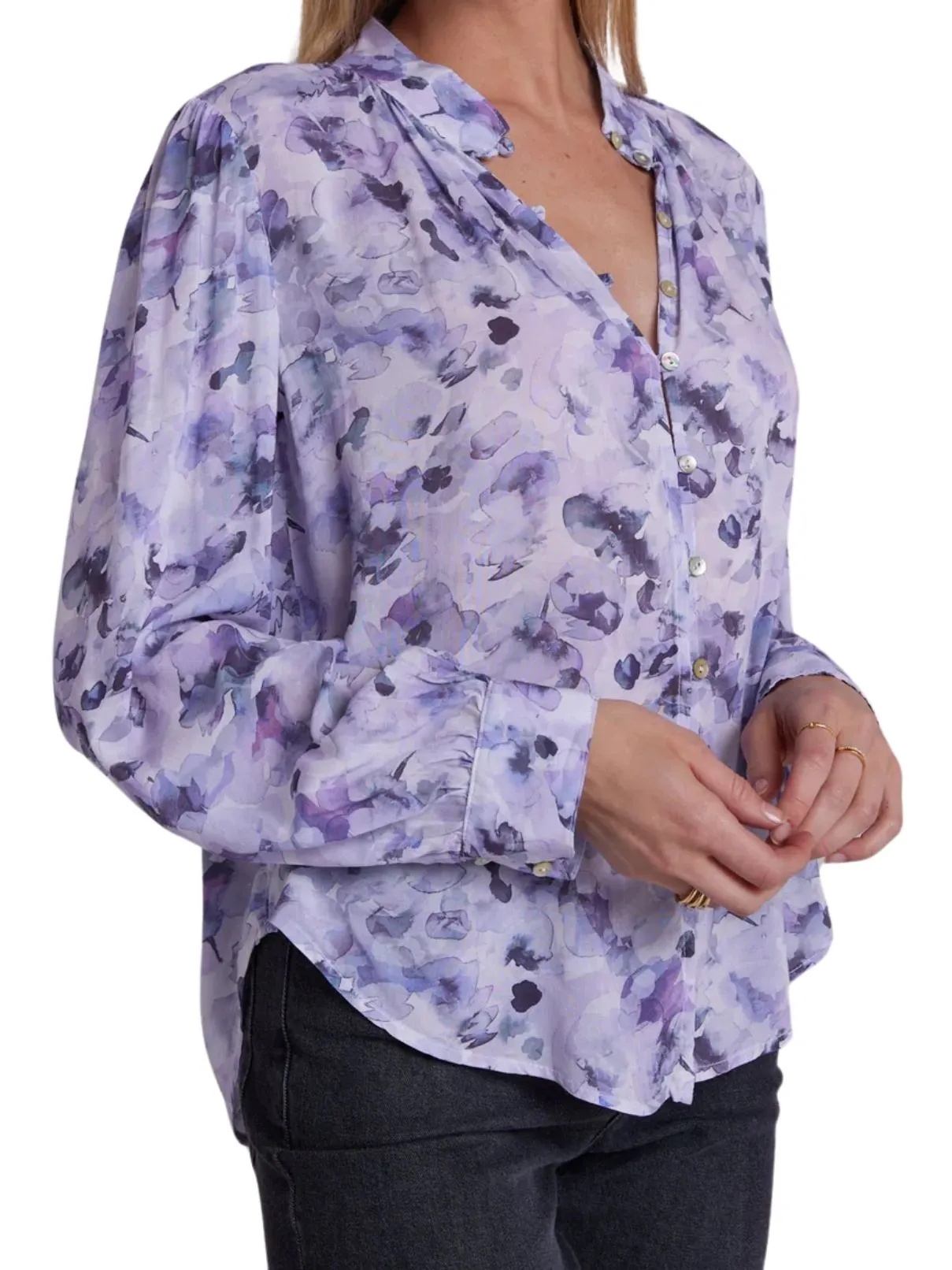 Bella Dahl Shirred Blouse in Lilac Flouret Print
