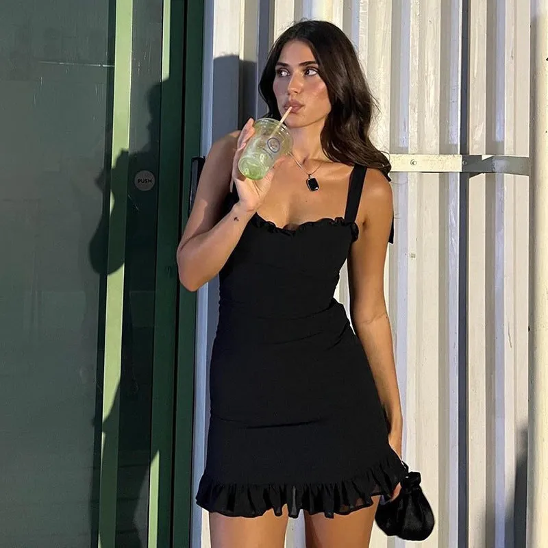 Bold  Sexy Off-Shoulder Strapless Short Dress for Chic Nights Out
