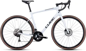 CUBE ATTAIN GTC RACE FLASHWHITE/BLACK