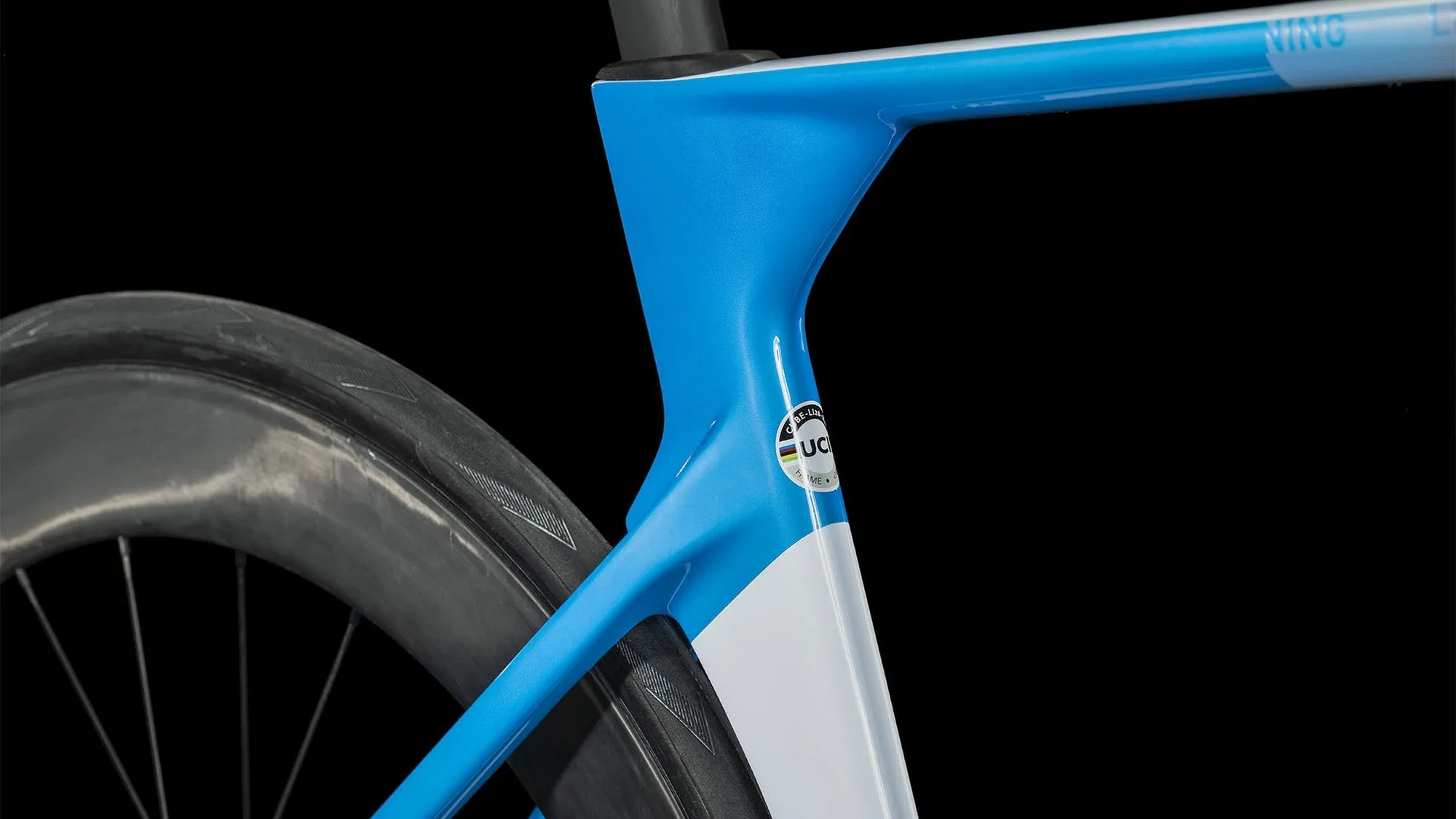 CUBE LITENING AERO C:68X SLT TEAMLINE