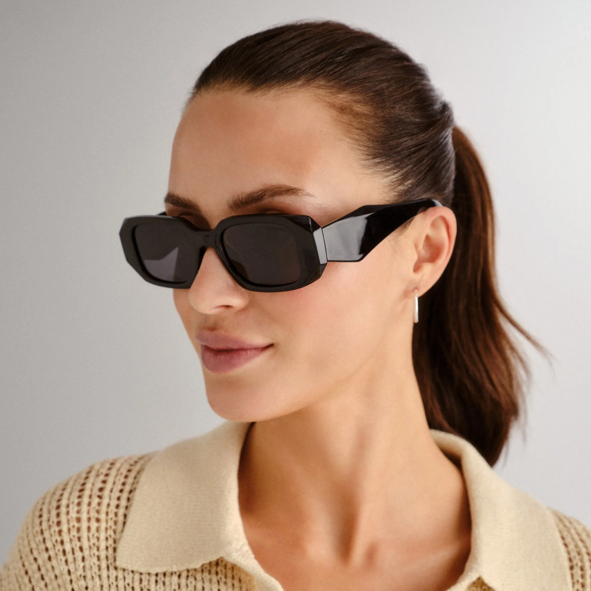Enviro Bold Sunglasses - Black