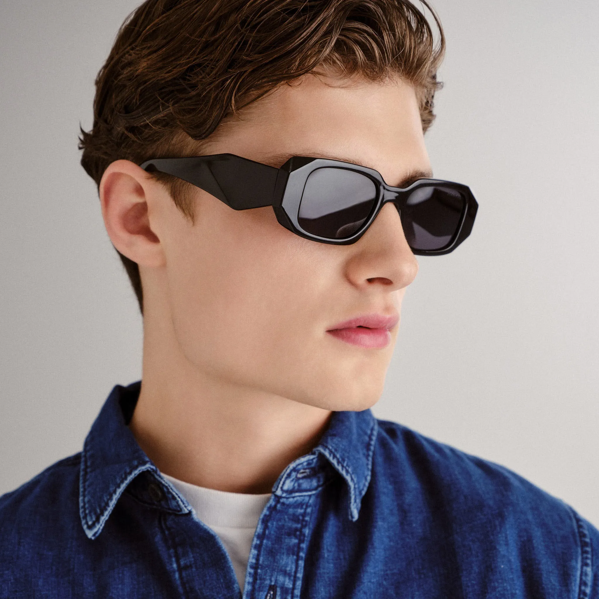 Enviro Bold Sunglasses - Black