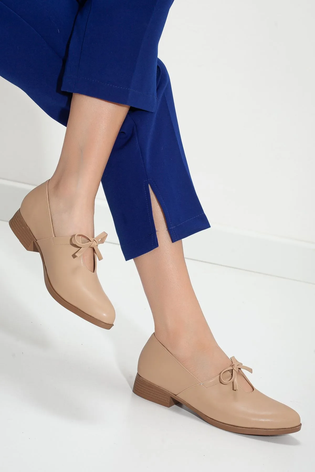 <tc>Chaussures à petit talon Beatrice

</tc>