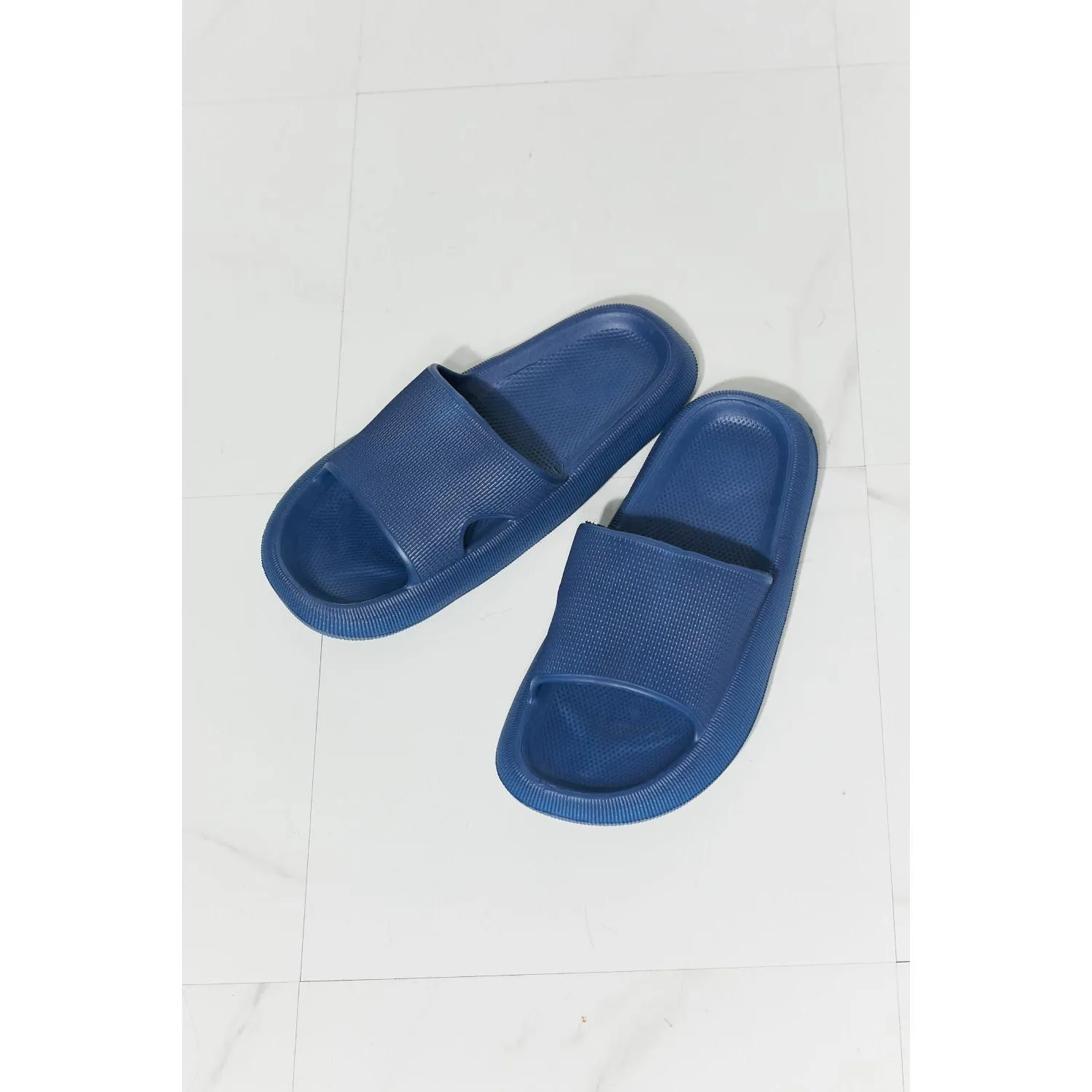 MMShoes Arms Around Me Open Toe Slide in Navy