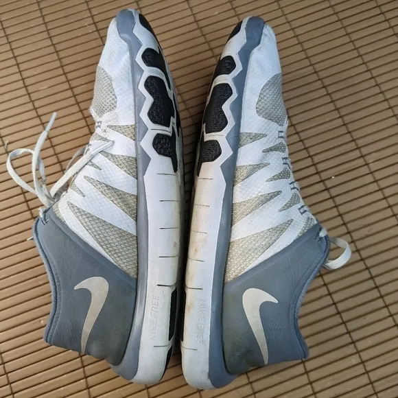Nike Free Trainer 5.0 V6 White Dove Grey Running Flywire Sz 11.5 Mens 719922-110