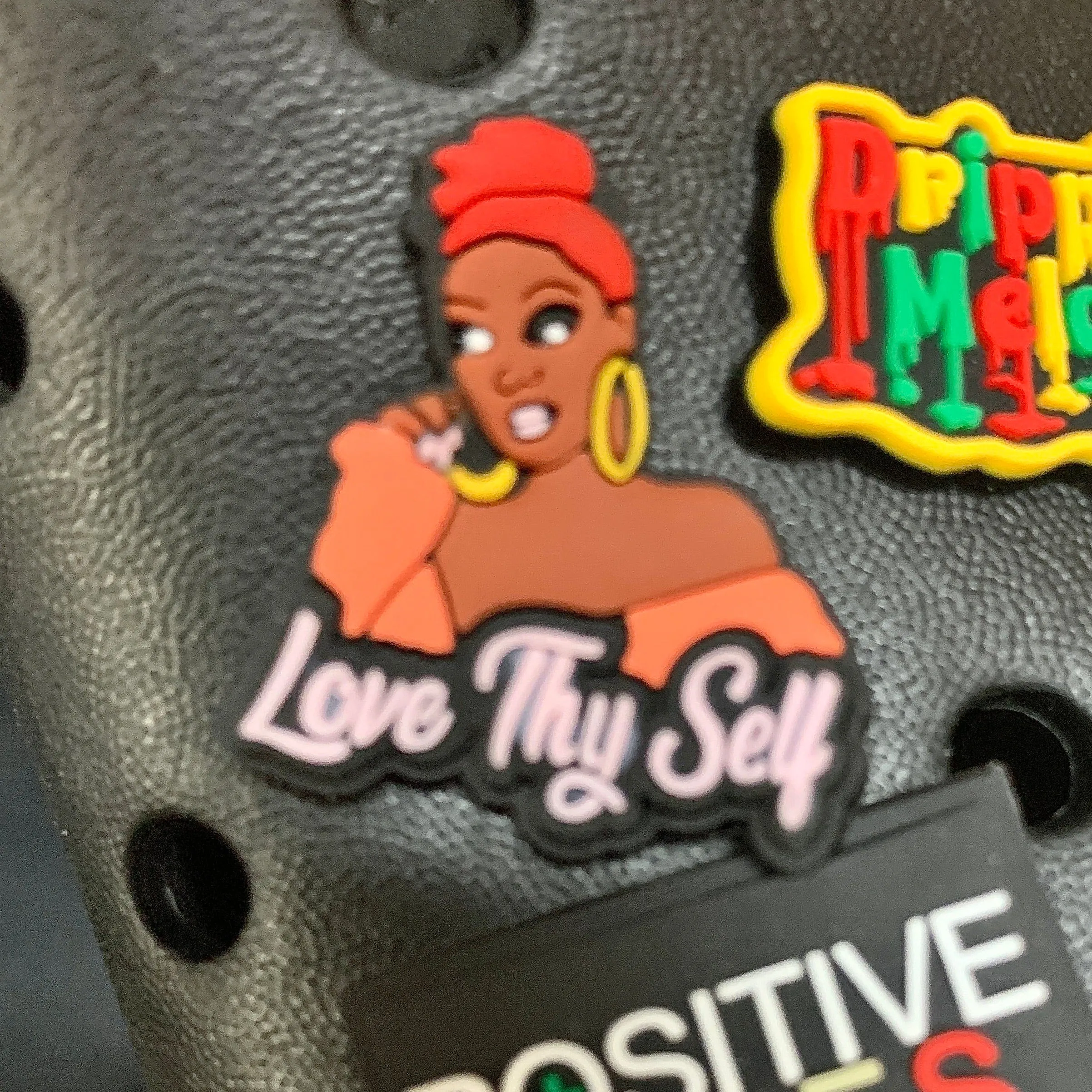 SHOE CHARMS - LOVE THY SELF