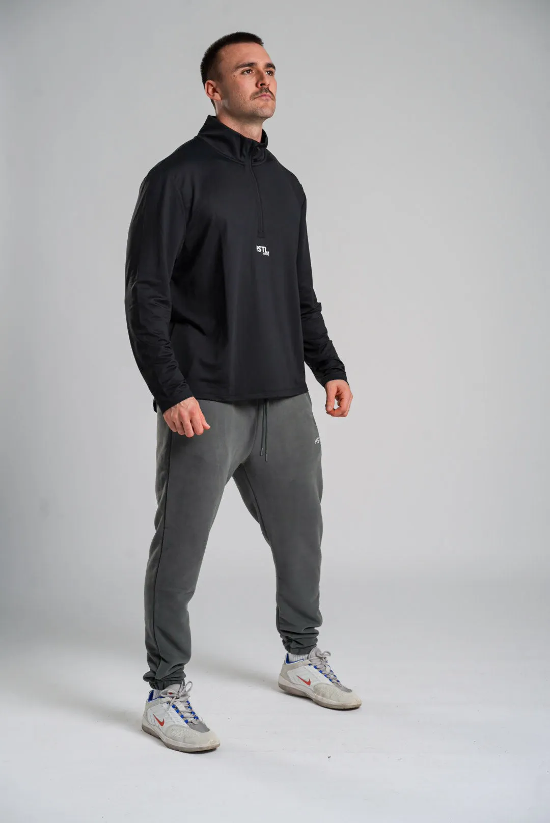 Training Mid-Layer Shirt