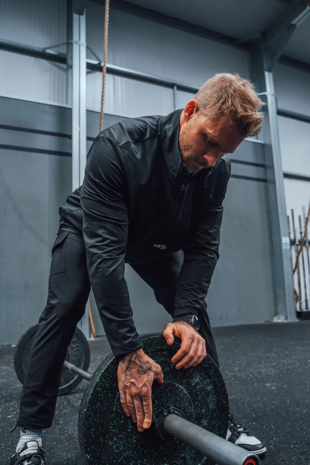 Training Mid-Layer Shirt